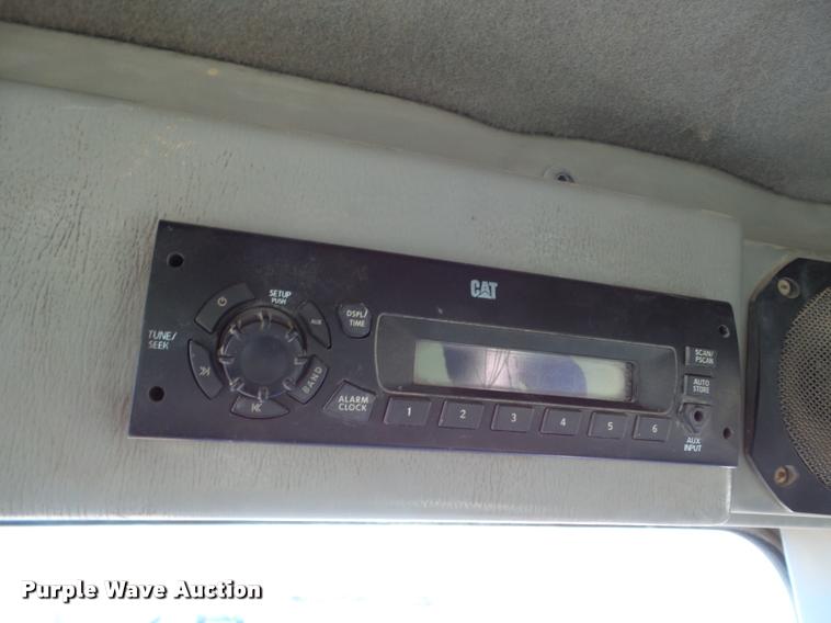 image for item DA7277 1999 Caterpillar D400E II haul truck