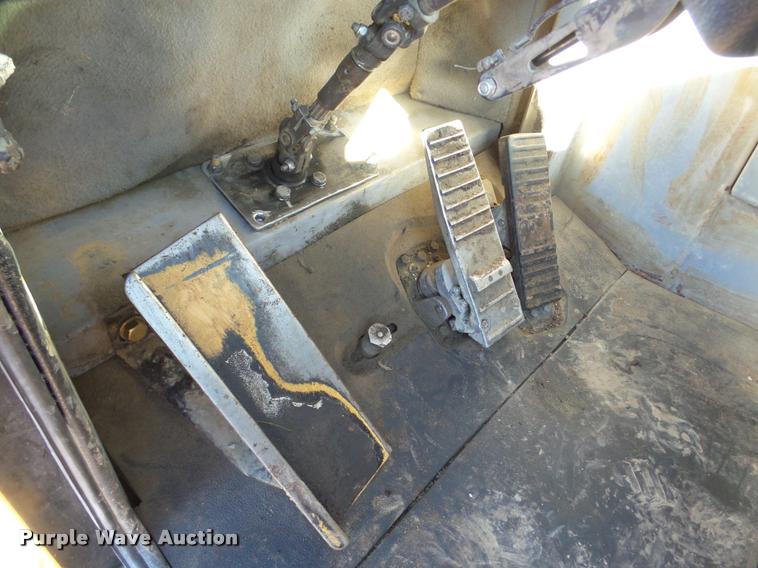 image for item DA7277 1999 Caterpillar D400E II haul truck