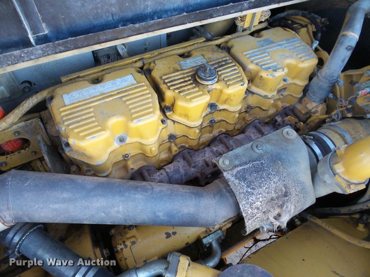 image for item DA7277 1999 Caterpillar D400E II haul truck