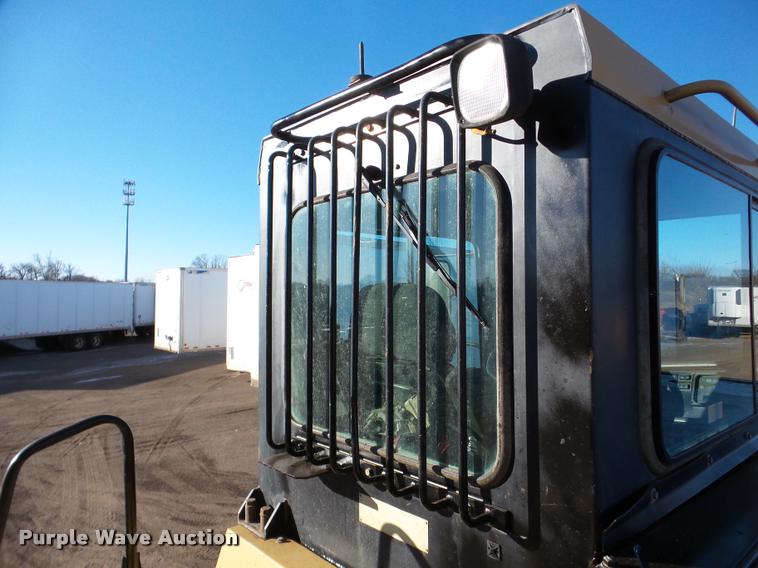 image for item DA7277 1999 Caterpillar D400E II haul truck