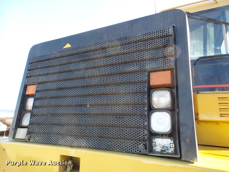 image for item DA7277 1999 Caterpillar D400E II haul truck