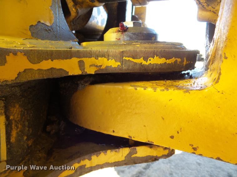 image for item DA7277 1999 Caterpillar D400E II haul truck