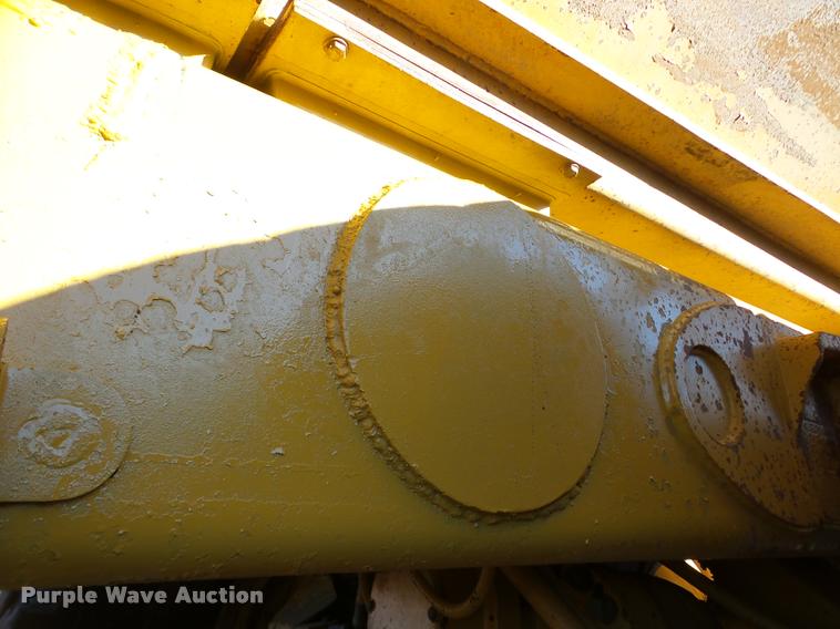 image for item DA7277 1999 Caterpillar D400E II haul truck