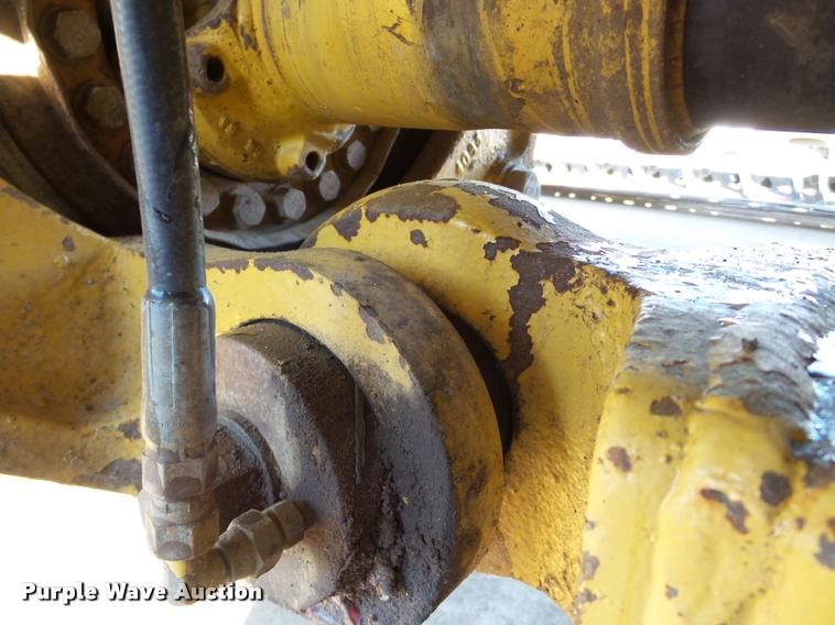 image for item DA7277 1999 Caterpillar D400E II haul truck