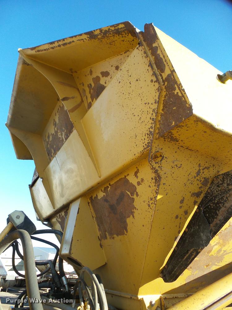 image for item DA7277 1999 Caterpillar D400E II haul truck