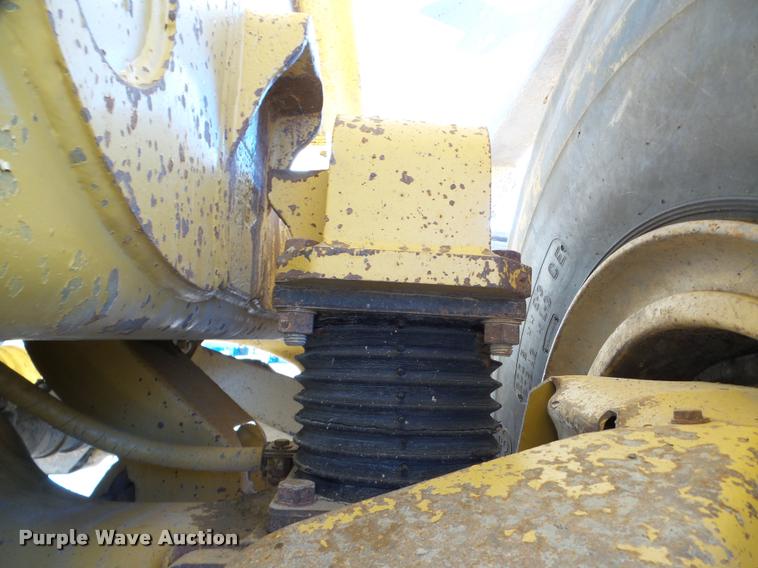 image for item DA7277 1999 Caterpillar D400E II haul truck