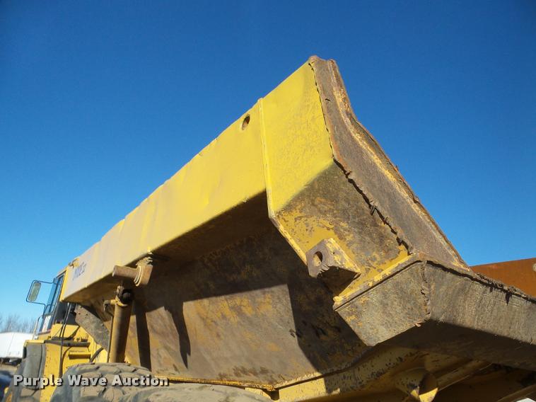 image for item DA7277 1999 Caterpillar D400E II haul truck