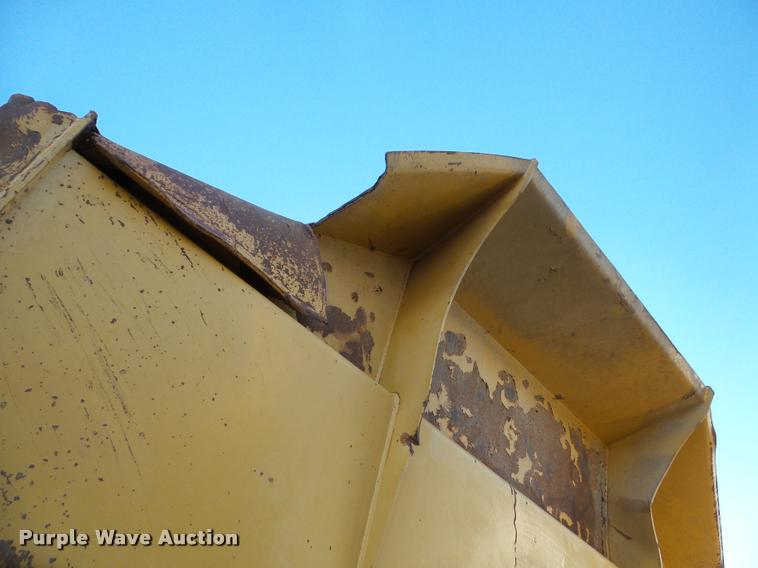 image for item DA7277 1999 Caterpillar D400E II haul truck