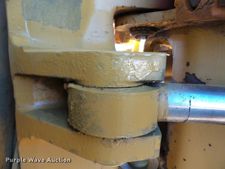 image for item DA7277 1999 Caterpillar D400E II haul truck