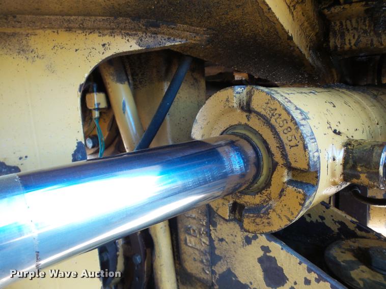 image for item DA7277 1999 Caterpillar D400E II haul truck