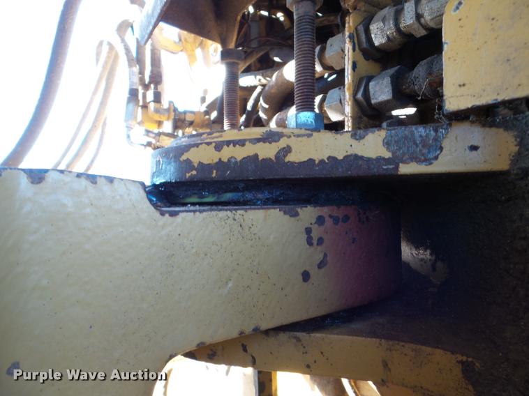 image for item DA7277 1999 Caterpillar D400E II haul truck