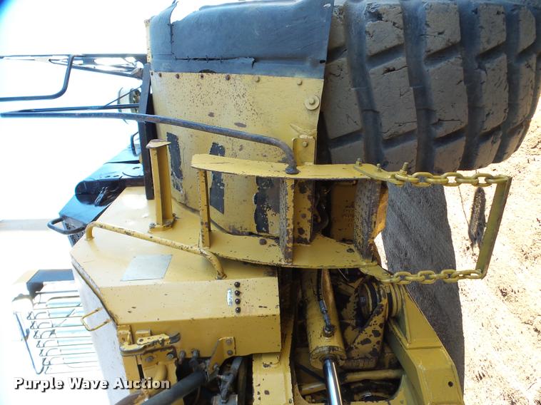 image for item DA7277 1999 Caterpillar D400E II haul truck