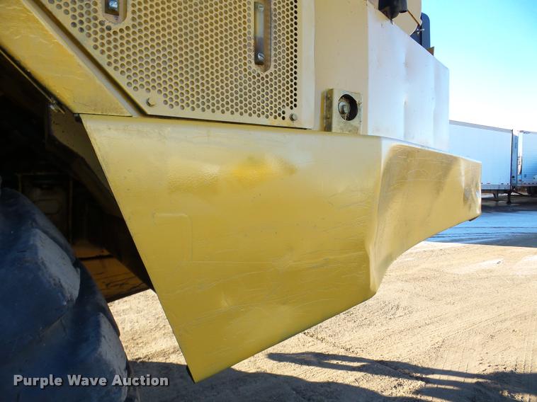 image for item DA7277 1999 Caterpillar D400E II haul truck