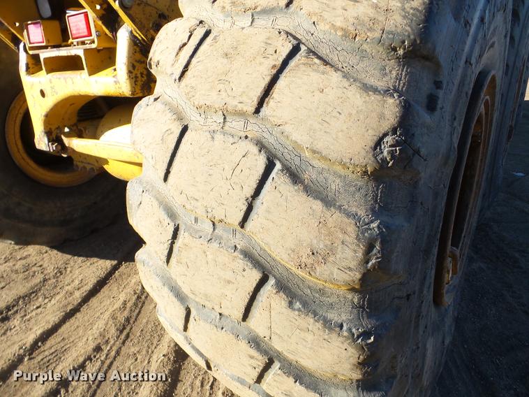 image for item DA7277 1999 Caterpillar D400E II haul truck