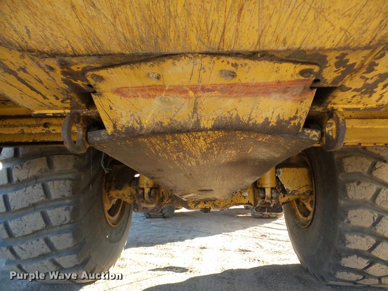image for item DA7277 1999 Caterpillar D400E II haul truck