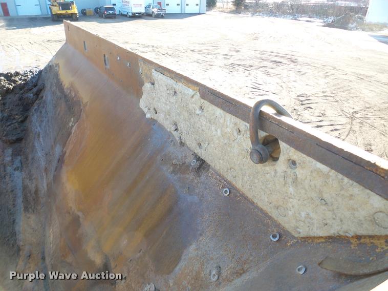 image for item DA7277 1999 Caterpillar D400E II haul truck