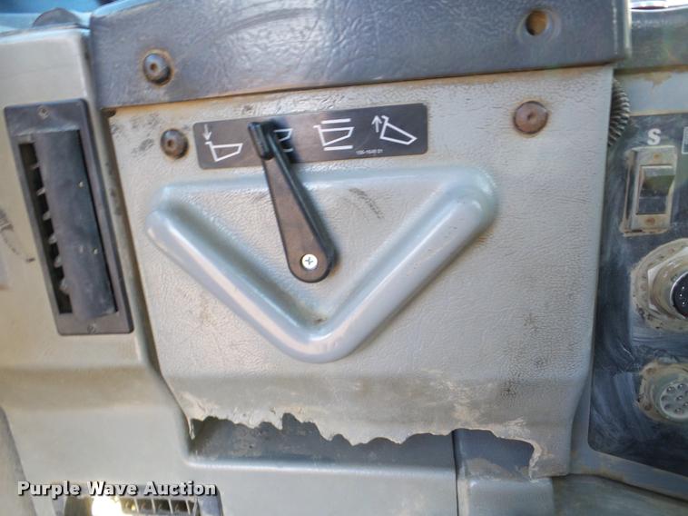 image for item DA7278 2000 Caterpillar D400E II haul truck