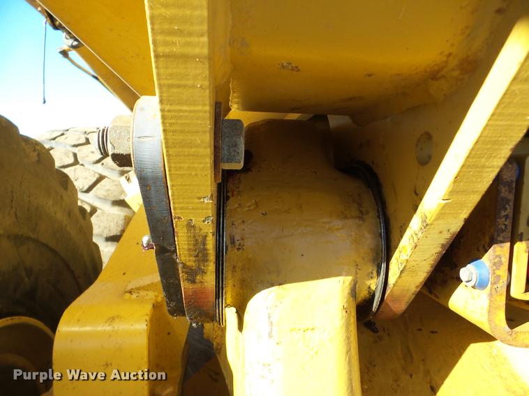 image for item DA7278 2000 Caterpillar D400E II haul truck