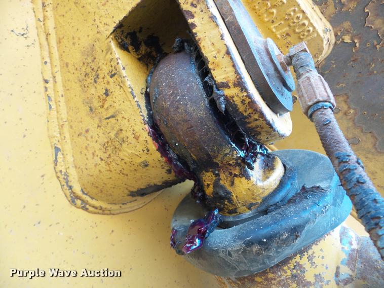 image for item DA7278 2000 Caterpillar D400E II haul truck