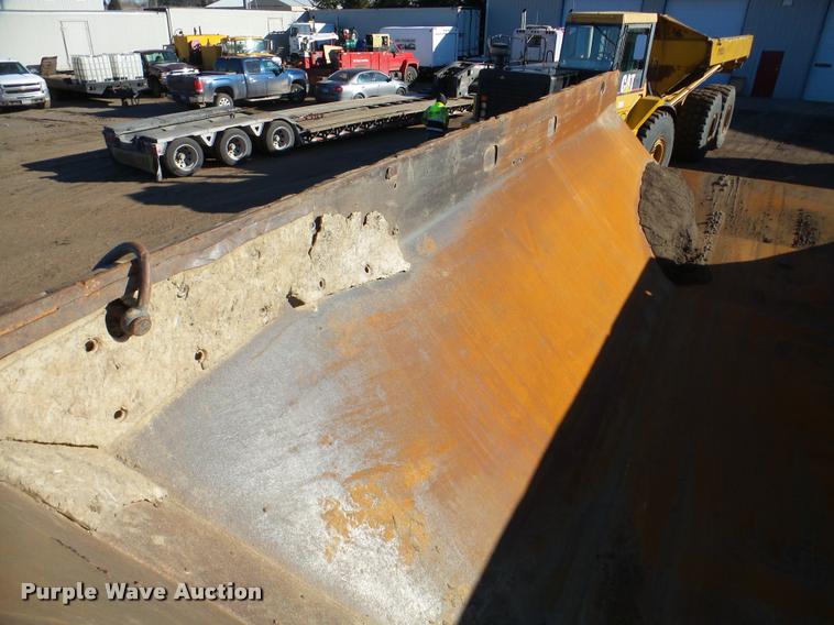 image for item DA7278 2000 Caterpillar D400E II haul truck