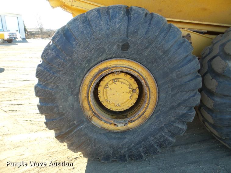 image for item DA7278 2000 Caterpillar D400E II haul truck