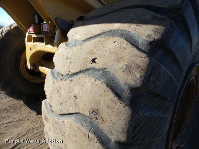 image for item DA7278 2000 Caterpillar D400E II haul truck