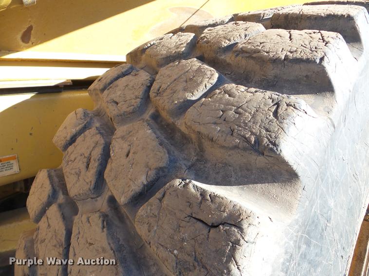 image for item DA7278 2000 Caterpillar D400E II haul truck