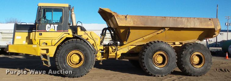image for item DA7279 2000 Caterpillar D400E II haul truck