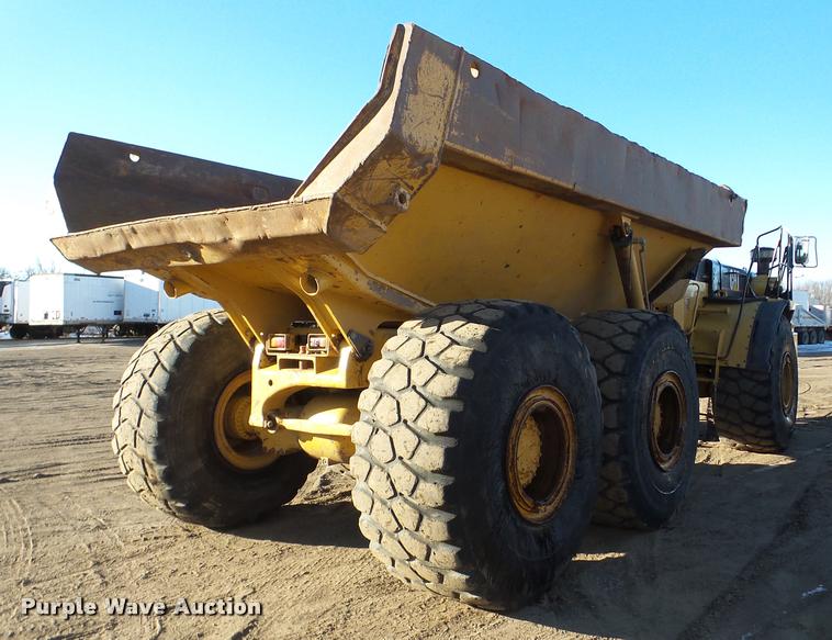 image for item DA7279 2000 Caterpillar D400E II haul truck