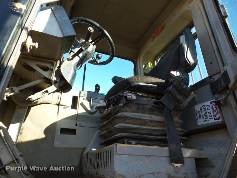 image for item DA7279 2000 Caterpillar D400E II haul truck