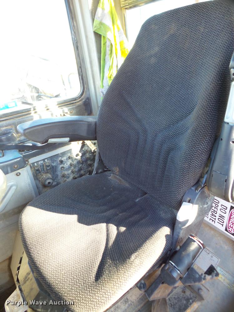 image for item DA7279 2000 Caterpillar D400E II haul truck