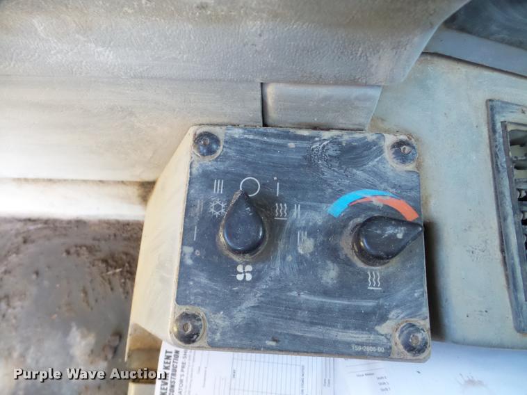 image for item DA7279 2000 Caterpillar D400E II haul truck