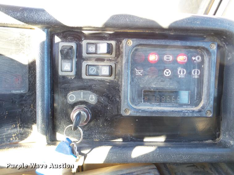 image for item DA7279 2000 Caterpillar D400E II haul truck