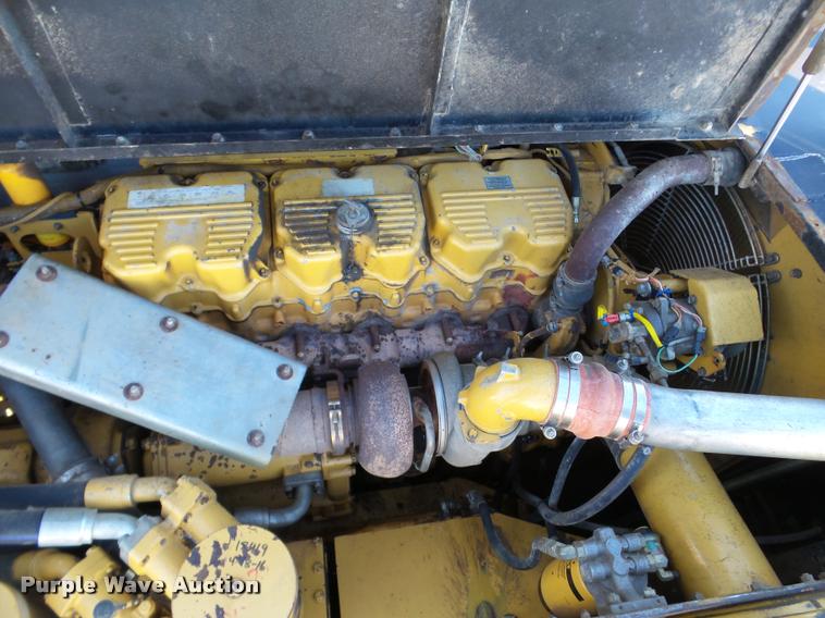 image for item DA7279 2000 Caterpillar D400E II haul truck