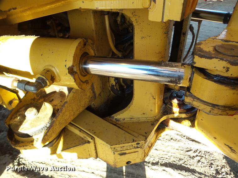 image for item DA7279 2000 Caterpillar D400E II haul truck