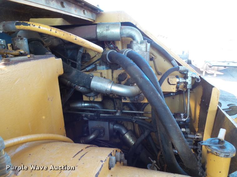 image for item DA7279 2000 Caterpillar D400E II haul truck