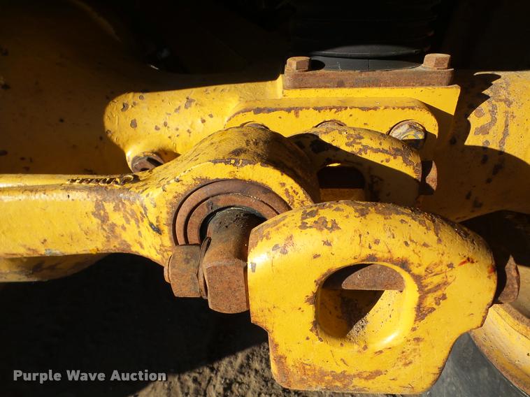 image for item DA7279 2000 Caterpillar D400E II haul truck