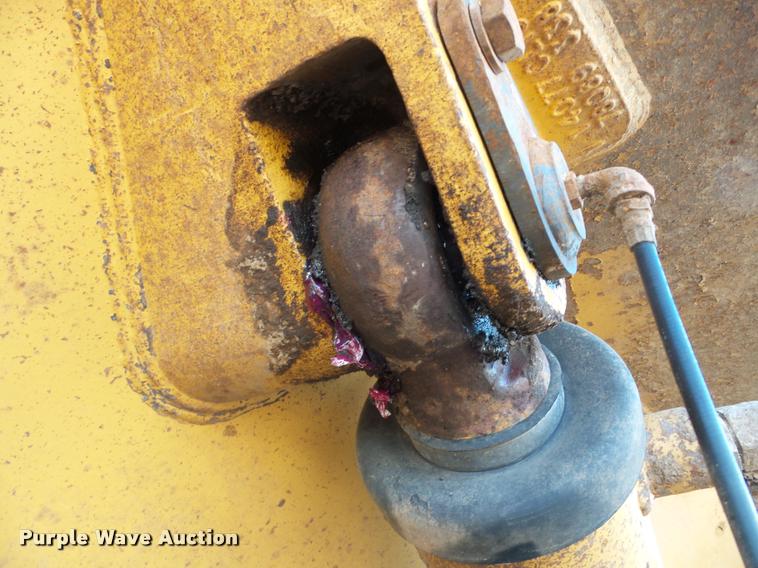 image for item DA7279 2000 Caterpillar D400E II haul truck