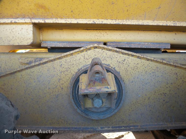 image for item DA7279 2000 Caterpillar D400E II haul truck