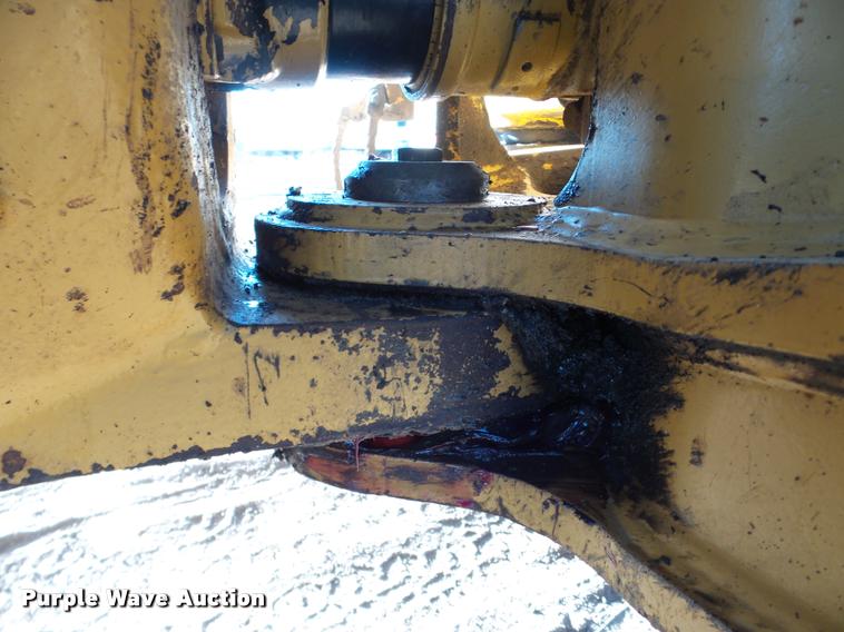 image for item DA7279 2000 Caterpillar D400E II haul truck