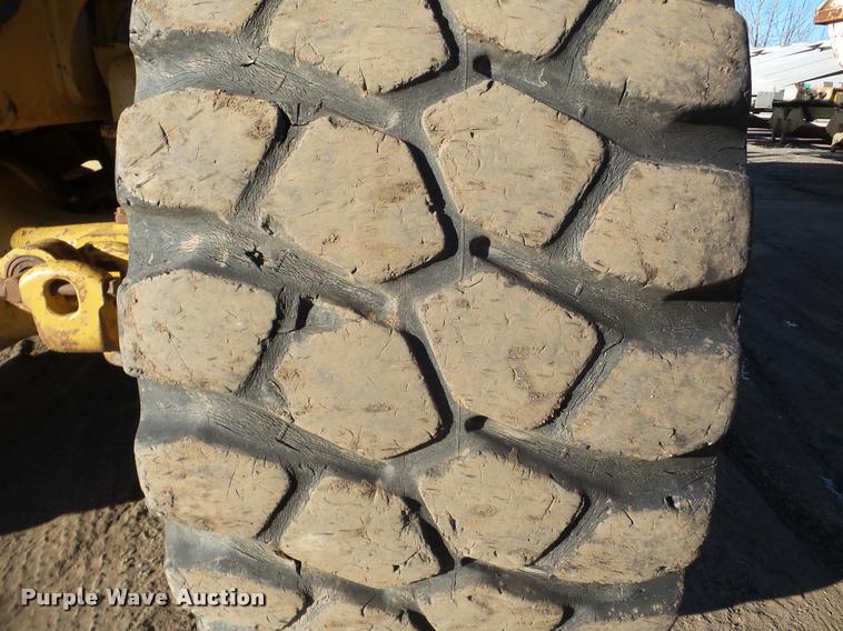 image for item DA7279 2000 Caterpillar D400E II haul truck