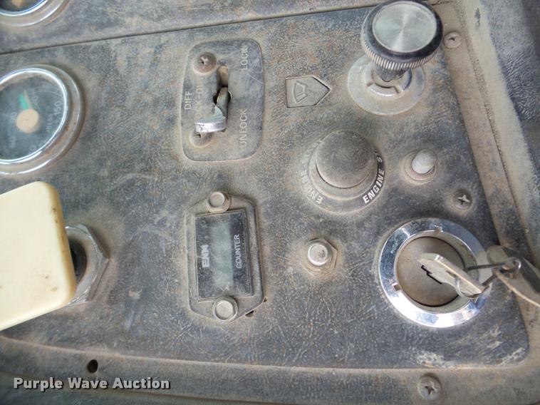 image for item DA7284 1989 Ford L9000 ready mix truck