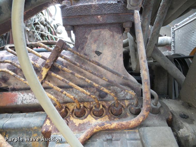 image for item DA7284 1989 Ford L9000 ready mix truck