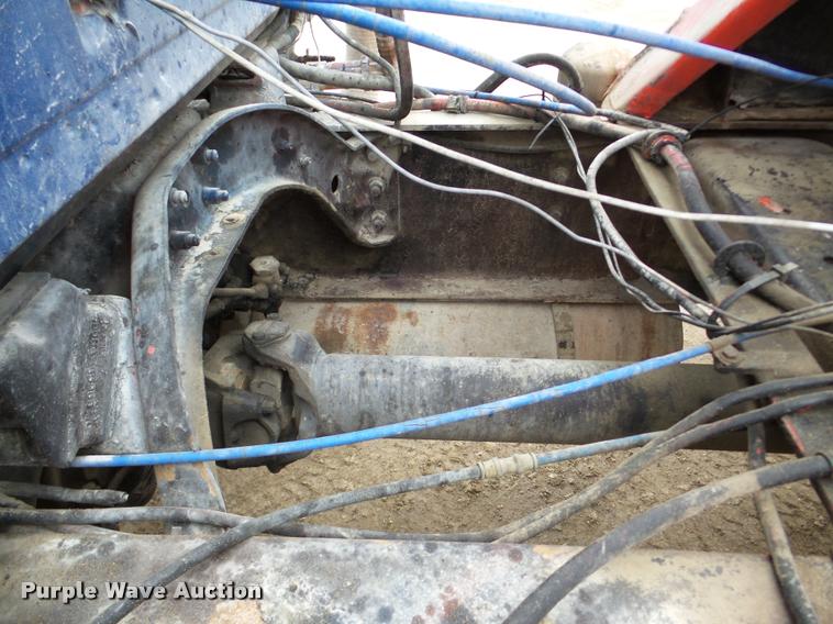 image for item DA7284 1989 Ford L9000 ready mix truck