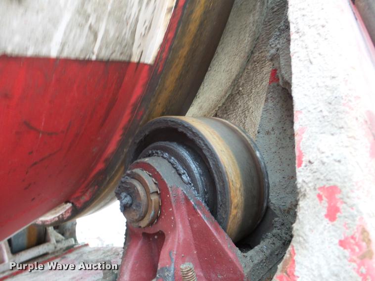 image for item DA7284 1989 Ford L9000 ready mix truck