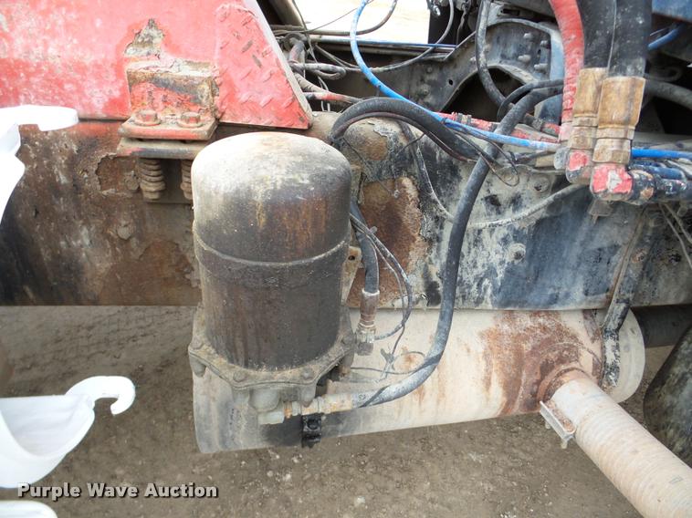 image for item DA7284 1989 Ford L9000 ready mix truck