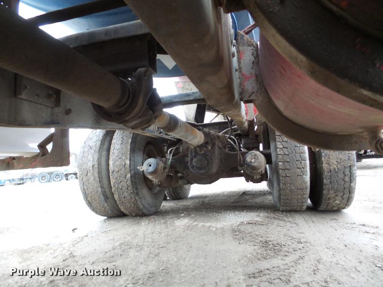 image for item DA7284 1989 Ford L9000 ready mix truck