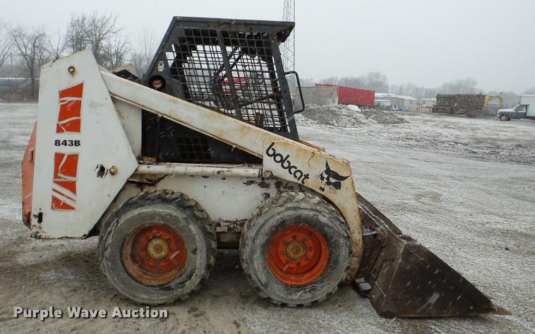 image for item DA7285 1990 Bobcat 843B skid steer