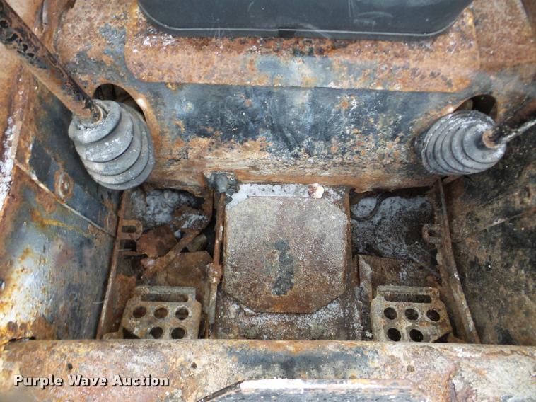 image for item DA7285 1990 Bobcat 843B skid steer