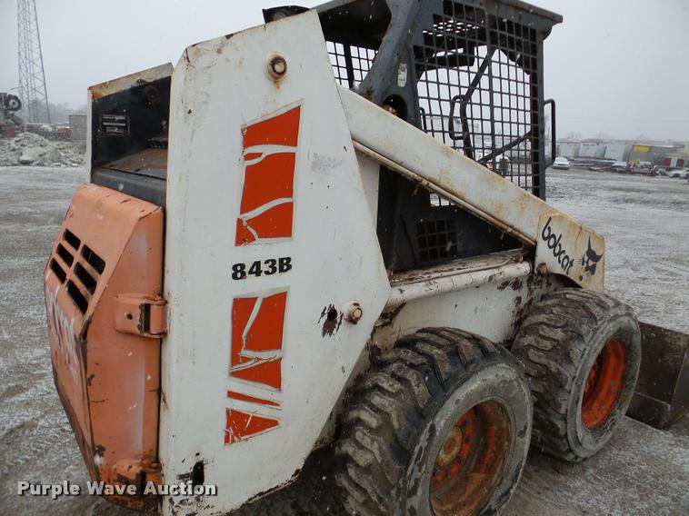 image for item DA7285 1990 Bobcat 843B skid steer